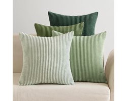 SnelShoppen - Emma Velvet Corduroy Kussenhoezen 45x45 cm - 4 Stuks - Zachte Decoratieve Kussens voor Bank, Stoel & Slaapkamer - Elegante Design met On