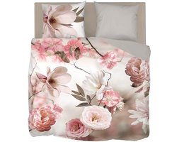 Snoozing Fairytale - Dekbedovertrek - Tweepersoons - 200x200/220 cm + 2 kussenslopen 60x70 cm - Roze