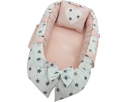 SNS Baby - Babynestje en Hoofdkussen - Organische Katoen - Antibacterieel Babynestje - Anti-Allergisch Babynestje - Witte Achtergrond Grijze Ster - 74 x 40 cm