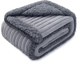 Solacis Love Blanket - Waterdicht deken - 100% Waterproof - Voor in bed - Seks - Date night - Must have voor intieme momenten!