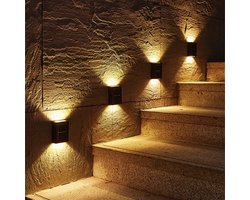 Solar Tuinverlichting - Tuinverlichting op zonneenergie - Solar Wandlamp voor buiten - 2 LED lichten - Warm Wit licht - 2 stuks - Large -10CM