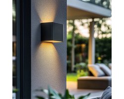 Solar wandlamp buiten 'Emme' - Recht - Up down light - Warm wit licht (2700K) - IP54 - 20 lumen - Tuinverlichting op zonne-energie - Zwart