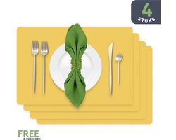 Sophie Nordinn® Placemat Vaxjo - Antislip Onderleggers - Kunststof & Siliconen - Plastic vrije Placemats - Tafelonderleggers Set - 4 Stuks - 30x40 cm - Geel