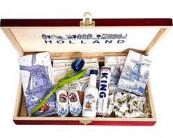 Souvenir - geschenkkistje - Typisch Hollands - Delfts blauw - stroopwafels - Chocolade