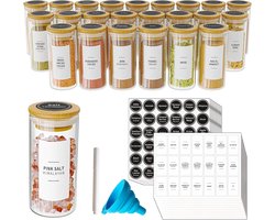 SpaceAid 24 Stuks Glas Kruidenpotten 118ml met Bamboe Deksels & Labels - Minimalistische Boerderijstijl + Trechter - Kruidenopbergers voor Kruidenrek, Kast of Ladekast