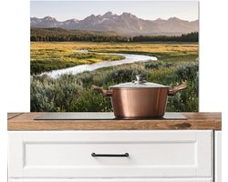 Spatscherm keuken 80x55 cm - Kookplaat achterwand Berglandschap - Rivier - Bos - Muurbeschermer - Spatwand fornuis - Hoogwaardig aluminium
