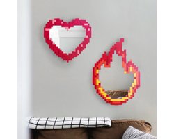 SPECCHIO HEART 55X52 CM 17055 SELETTI RED