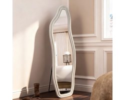 Staande spiegel 140×45cm – normaal, gebogen aan de voorkant, wit fluwelen frame – perfect voor een volledige lichaamsweergave en outfitcheck