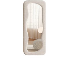 Staande spiegel 60x160 cm organisch asymmetrisch design passpiegel teddy stof wit modern slaapkamer woonkamer