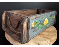 Steenmal | Handbeschilderd met bloemen | Woonaccessoires | Woonaccessoire | Handgemaakt | Plant | Decoratief | Deco | Decoratie | Sfeer | Interieur | Wonen | Woon | Woning | Inrichting | Woninginrichting | Planten | Bloembak | Vrouwen | Mannen | Gaaf