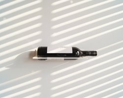 STERKSTAEL Dionysos WIT - wijnrek voor aan de muur metaal - poedercoating - staal - kleur wit - 1 stuk