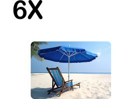 Stevige Placemat - Blauwe Stoel met Parasol op Prachting Wit Strand - Set van 6 Placemats - 35x25 cm - 1 mm dik Polystyreen - Afneembaar