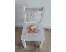 Stoeltje met naam Beertje op wolk