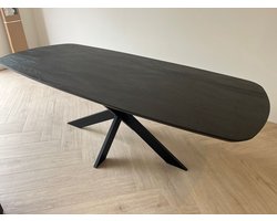 Tafel Direct Deens Ovale Eettafel Massief Eiken Zwart 240x110 cm – Zwarte Stalen Spinpoot