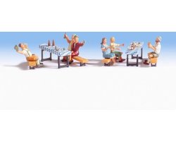 Tafels Met Banken & Gasten