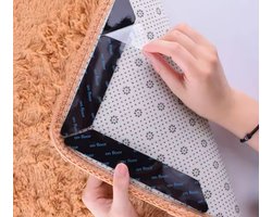 Tapijttape – 32 stuks Zelfklevende Anti-Slip Tapijtgrijpers voor Hardhouten Vloeren – Dubbelzijdige Tape voor Vloermatten, Deurmat en Anti-Curling Tapijt