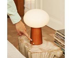 Tavellio Max Oplaadbare Tafellamp – H25 – Hout en glas – Tot 100 branduren – Kastanjebruin