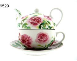 Tea for one, Jennifer Rose, Rose garden