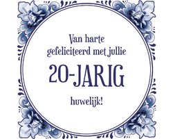 Tegeltje met Tekst Van harte gefeliciteerd met jullie 20 jarig huwelijk! 20 jaar Getrouwd Felicitatie Bruiloft Cadeau - Echt Keramiek - Spreuken - 15 x 15 cm + Compleet met Luxe Cadeau Verpakking & Hanger