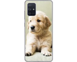 Telefoonhoesje Geschikt voor Samsung Galaxy A51 5G hoesje - Golden Retriever puppy liggend op de bank - Siliconen Telefoonhoesje Telefoonhoesje