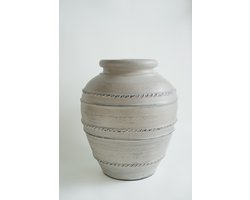 Terracotta Vaas – Handgemaakt – Ibiza Woondecoratie – Wit/Grijs – 40x35 cm – BOHAÉ Surya