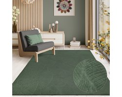 the carpet Rio – tapijt met reliëf design, organisch patroon en antislip rug, forest green 160 x 220 cm
