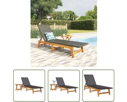 The Living Store Ligbed met tafeltje poly rattan en massief acaciahout - Ligbed - Tuinmeubel - Lounge Stoel - Acacia Hout - Outdoor Furniture