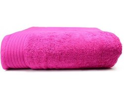 The One Handdoek 450 gram 50x100 cm Magenta