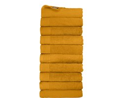 The One Towelling Classic Handdoeken - 70 x 140 cm - 10 Stuks - Voordeelverpakking - Hotelkwaliteit - 100% Gekamd katoen - Okergeel