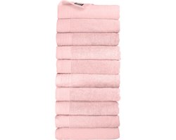 The One Towelling Classic Handdoeken - 70 x 140 cm - 10 Stuks - Voordeelverpakking - Hotelkwaliteit - 100% Gekamd katoen - Zalmroze