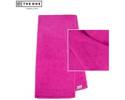 The One Towelling Sporthanddoek - 30 x 130 cm - Nek Handdoek - 100% Gekamd katoen - 450 gr/m² - Fitness handdoek - Magenta
