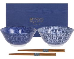 Tokyo Design Studio - Nippon Blue Set van 2 Kommen Ø 15 cm inclusief 2 Paar Chopsticks