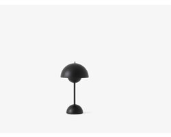 &Tradition Verner Panton Flowerpot VP9 tafellamp mat zwart