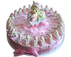 Traktatie taart vruchtenhartjes - Babyshower - geboorte traktatie met meisje op treintje en spaarpot - 24 doosjes roze doosjes doopsuiker kraamcadeau traktatietaart uitdeelbedankje