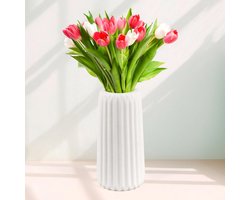 TRANKIELO® – Stijlvolle Witte Keramiek Vaas – Modern Ontwerp voor Verse Bloemen en Pampasgras Decoratie – Bruiloft, Diner, Tafel, Feest, Woonkamer, Kantoor, Opnames Accessoires – 20 cm hoogte