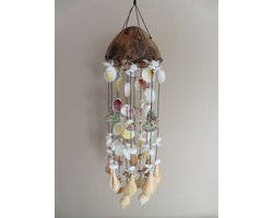 Tropische decoratie – batok schelpenhanger – handgemaakte decoratie - schelpen – kokosnoot hanger – decoratie – ibiza - tropisch-design - interieurdecoratie - wanddecoratie - plafonddecoratie - strandthema – tropische sfeer –