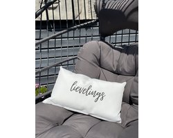 Tuin - Tuinkussen - Lievelings - Buitenleven - Woon - Wonen - Woonaccessoire - Zomer - Lente - Kussen - Loungebank kussen - Sier kussen - Relax kussen - Buiten - Zitten - Zit - Zitkussen - Ontspannend - Buitenkussen - Zomer - Lente - Summer - Spring
