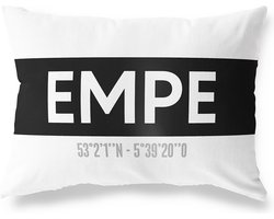 Tuinkussen EMPE - GELDERLAND met coördinaten - Buitenkussen - Bootkussen - Weerbestendig - Jouw Plaats - Studio216 - Modern - Zwart-Wit - 50x30cm