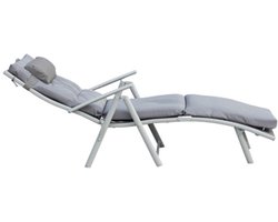 Tuinligstoel, ligstoel, strandstoel, opvouwbaar ontwerp, verstelbare hoek, met kussen, geschikt voor tuin, terras, strand 137 x 63,5 x 100,5 cm(Uitgevouwen formaat) 64,5 x 20,5 x 81,5 cm(Opgevouwen formaat) grijs, metaal