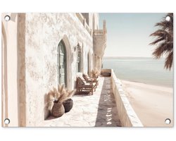Tuinposter 60x40 cm - Tuindecoratie Terras - Stoelen - Strand - Beige - Poster voor in de tuin - Buiten decoratie - Schutting tuinschilderij - Tuindoek muurdecoratie - Wanddecoratie balkondoek
