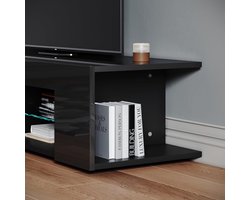 TV-meubel Urbanhome NoirLux – Lowboard 135x39x30 cm – Hoogglans zwart met LED-verlichting – 12 instelbare kleuren – Glazen planken – Modern design TV-kast en opbergmeubel