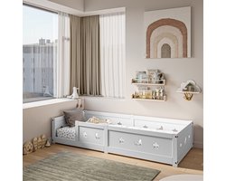 Tweepersoonsbedden 120x200 cm - Kinderbed - Vloerbed - Hol patroon van ster maancombinatie - Massief houten frame - Lattenbodem - Hoge zijhekken - Moderne stijl - Wit