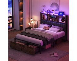 Tweepersoonsbedden 140x200 cm - LED RGB-lichtstrip - Smart USB-poort - Twee lades - Metalen frame - PU gestoffeerd hoofdbord - Opbergvak voor hoofdbord - Veel opbergruimte - Moderne stijl - Zwart