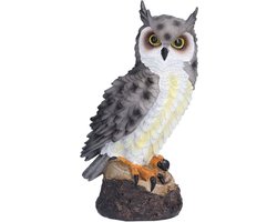 Uil Figuur van Hars, Tuin Uil Standbeeld Dierlijke Sculpturen Cadeaus voor Tuindecoratie, Gazon Ornamenten, voor Binnen- en Buitendecoratie (Grijze Veren)