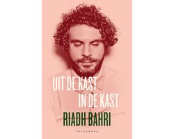 Uit de kast. In de kast