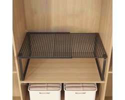 Uitschuifbaar opbergrek Geschikt voor kasten, stapelbaar metalen opbergrek, voor voor keukens, badkamers, Geschikt voorraadkasten, aanrechtbladen en onder de gootsteen. Zwart, afmetingen 24,41 x 10,63 x 8,66 inch.