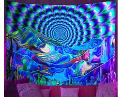 Ulticool - Bergen Cactus Zon - Glow in the Dark Tapestry Decoratie Magic - Psychedelisch - Blacklight Party Wandkleed Achtergronddoek - 200x150 cm - Backdrop UV Lamp Reactive - Groot wandtapijt - Poster - Neon Fluor Verlichting