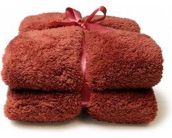 Unique Living | Teddy plaid 150x200cm redwood