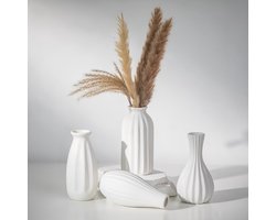 Unyqoos® Set van vier moderne geribbelde keramieken vazen voor stijlvolle decoratie