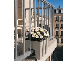 Vercony - Plantenbak voor Balkon met Spijlen - Plantenbak voor Buiten - Binnen en Buitenkant Beplant - Recyclebaar - 30x34x30cm - Made in NL - Zijdegrijs